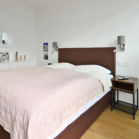 Ferienwohnung La Mola Glowe Exterior photo